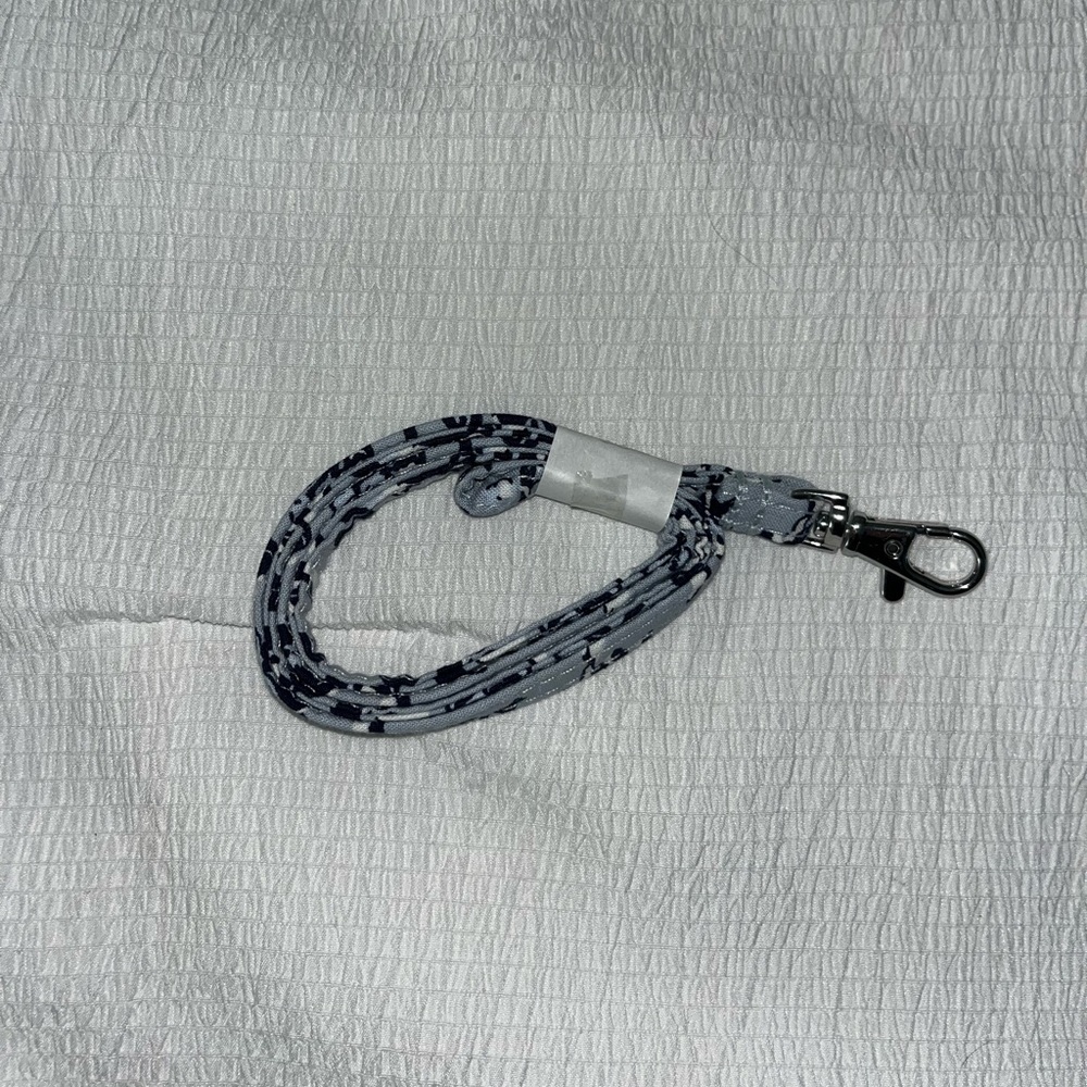 Vera Bradley Perennials Gray Zip ID Lanyard
